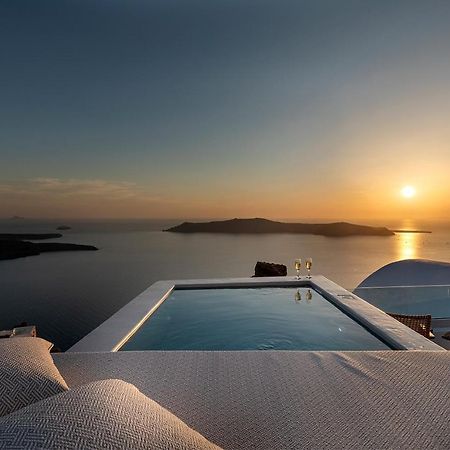 Kaleidoscope Imerovigli Suites Bagian luar foto