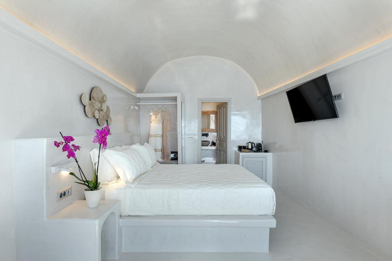 Kaleidoscope Imerovigli Suites Bagian luar foto