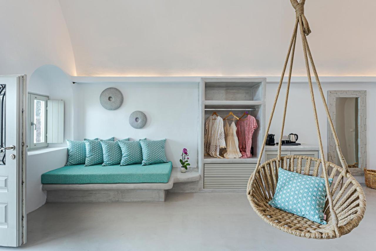 Kaleidoscope Imerovigli Suites Bagian luar foto