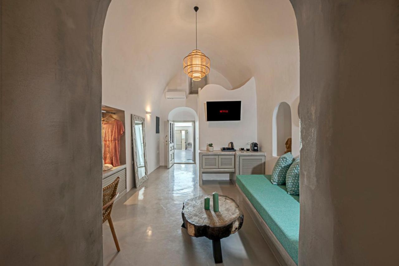 Kaleidoscope Imerovigli Suites Bagian luar foto
